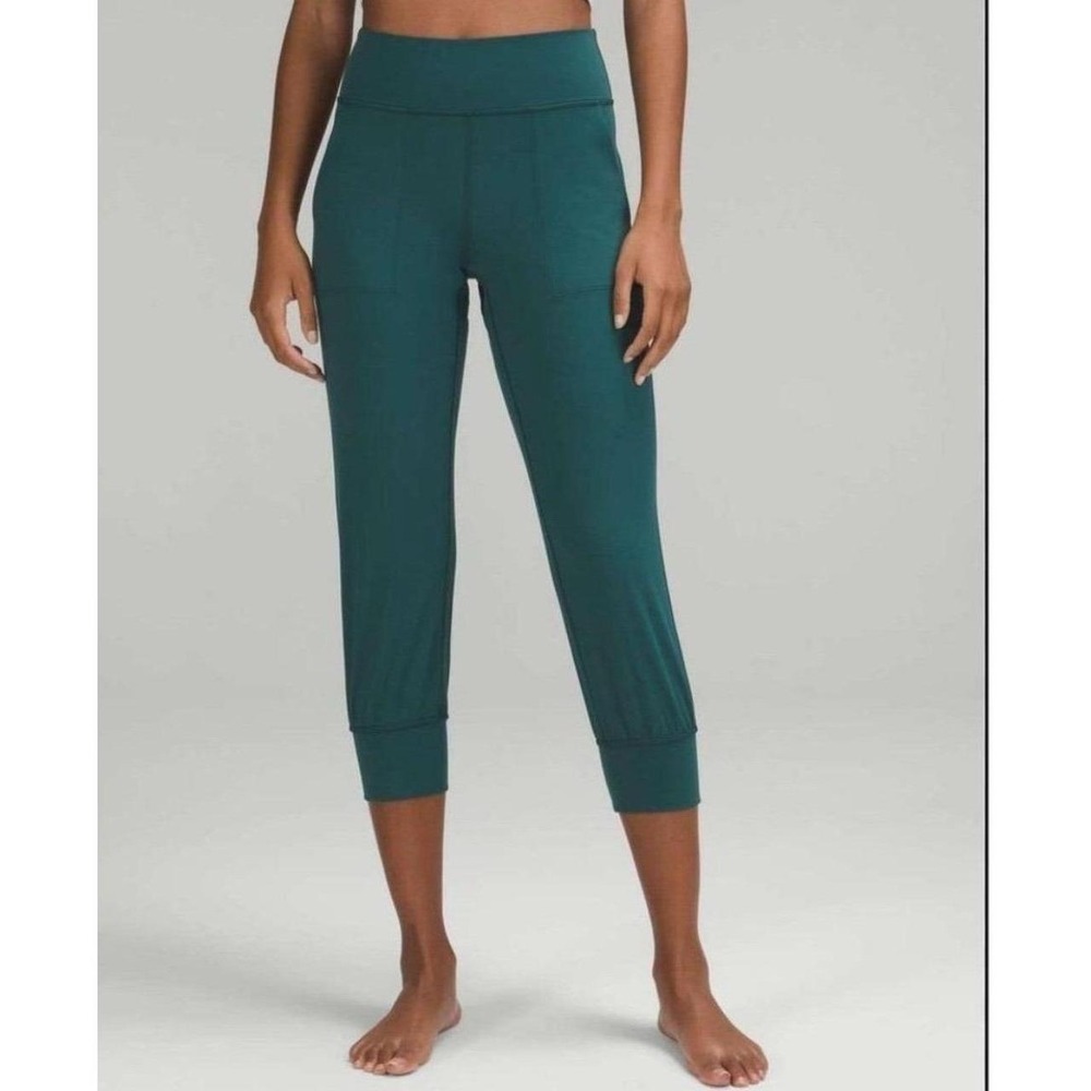 Lululemon Align High-Rise Athletic Performance Cropped Joggers Leggings